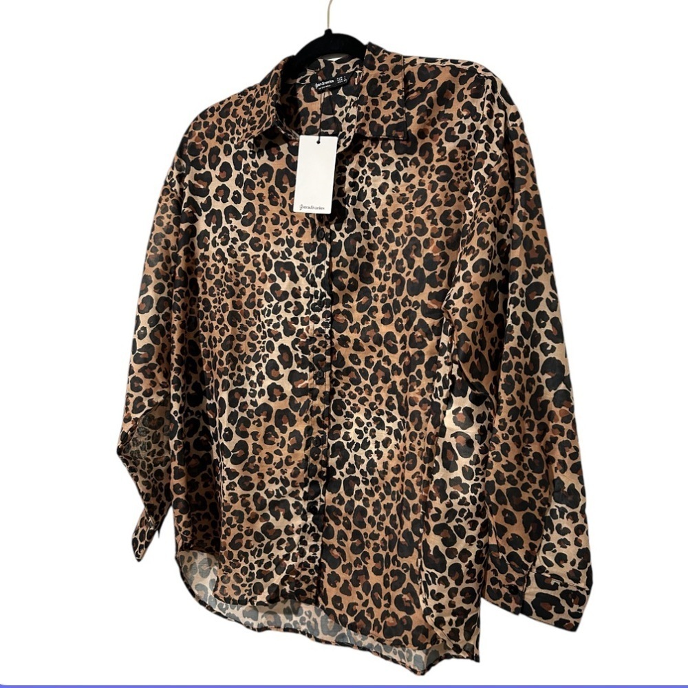 ASOS- Stradivarius  Button Down Leopard Print Blouse Sz Large Office Siren - Picture 3 of 8